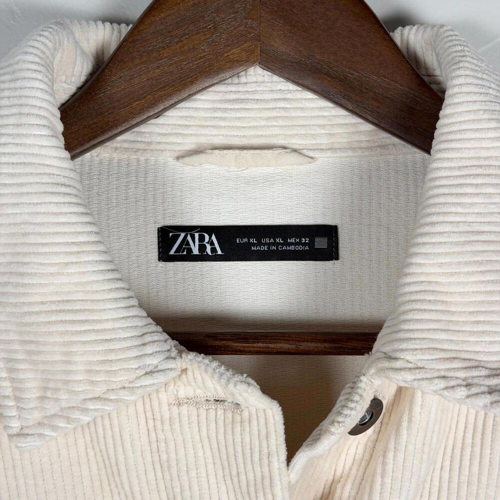 Zara Oversized Ribbed Corduroy Raw Hem Button Down Jacket Pockets XL Ivory - Picture 2 of 7